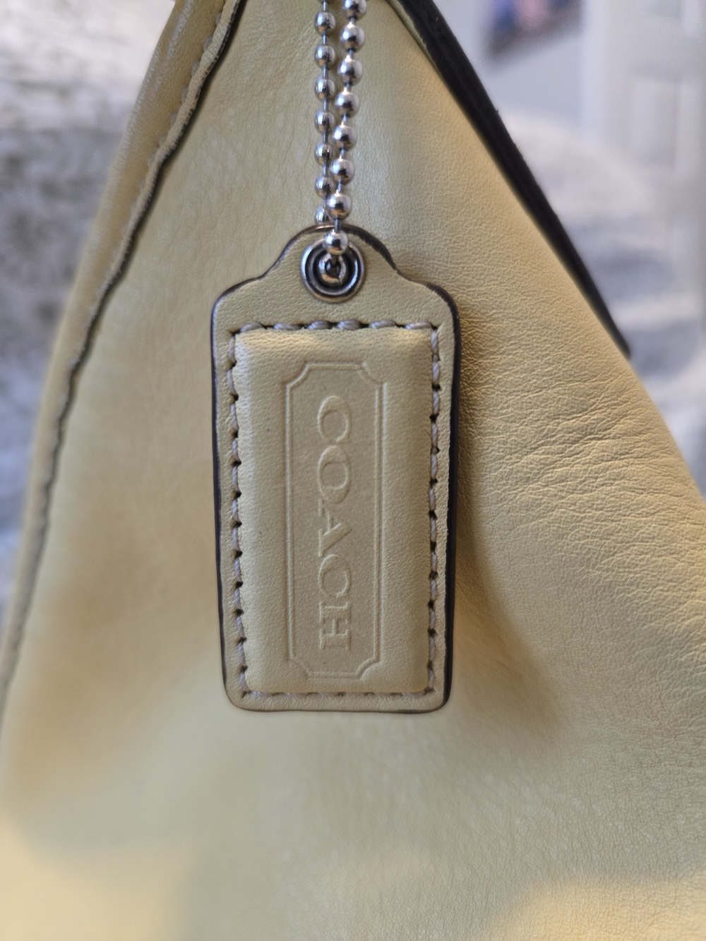 Coach Yellow Leather Shoulder Bag with Tag - Picture 2 of 13
